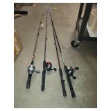 4 Cnt Fishing Rods 3 Have Reels