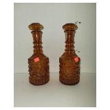 2 Cnt Amber Colored Glass Decanters