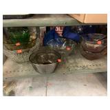 Approx 10 glass bowls
