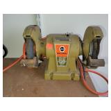 Black & Decker 5 Inch Bench Grinder