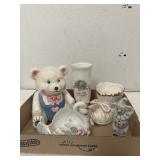 Lot if Ceramic  & Glass Decor Items