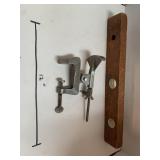 Milescraft Level and Net Machine Inc. clamp