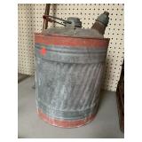 Vntg Metal Fuel/Oil Can