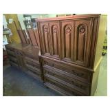 2 Dressers & Headboard-Matching w/mirrors