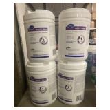 4 Sanitizer Wipes