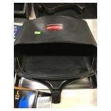 Rubbermaid Commercial Products Dust Pan