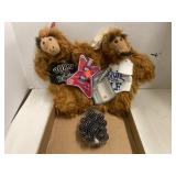 2 Vintage ALF Hand Puppets and a Bag of Marbles