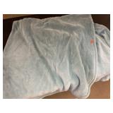 Large cozy throw blanket. Approx 56x60