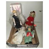 Flat of 3 Porcelain Dolls & 1 Clown