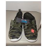 Boys Camouflage Tennis Shoes Sz 13
