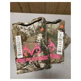 2 Ct. Sz. L/G Realtree Womens Short Sleeve