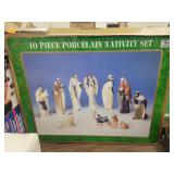 10 PC Porcelain Nativity Set