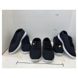 3 Ct. Sz.9 Ladies Black Sneakers