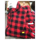 Qty 2 Jackets Maurices Vest and David Taylor