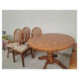 Table & 4 Chairs (Chairs Don