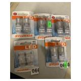 5 LED Sylvania lamps bulbs