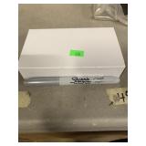 Approx 12 silver sharpie markers