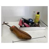 Flat of Various Vintage Items: Colts, Shoe