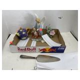 4 ct. - Vintage Decor Items, Pie Server