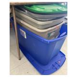 4 Ct. Totes W/Lids, 1 Ct. Tote