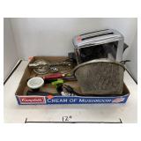 Group Lot Vintage Kitchen Items