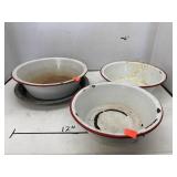 4 ct. - Vintage Bowls