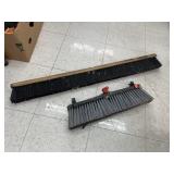 2 ct. - Push Broom Heads