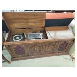 Vntg Sylvania Cabinet Stereo W/ 8-Track & Record