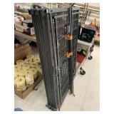 Portable dog kennel 4.5ft x 4.5 ft