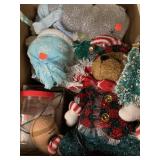 Box Of Christmas Stuffed Animal Decor/MISC