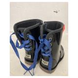 UGG Sz 6 Childs Boots W/Ribbon