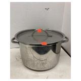 Preferred Stock Cookware Pot W/Lid