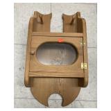 Unique Wood Shelf W/Unique Wood Cat