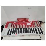 Diamond Cut Knives Never Need Sharpening