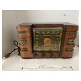 Vintage American Overseas Radio