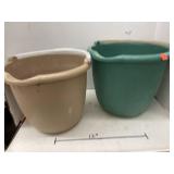 2 ct. - Plastic Buckets