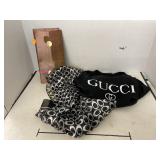 Group Lot Gucci Items (T-Shirt, Scarf)