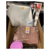 Balloons, cushion cover?, good grip, and facial