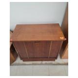 Vntg Album Holder Cabinet 29 x 16 x 26 Inches