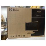 Acer V6 LCD Monitor (18.5in)