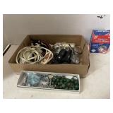 Group Lot Vintage Jewelry, Flashlights, etc