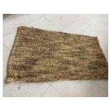 Vintage Bath Rug (app 3ft x 1.5ft)