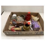 Flat of Various Decor Pieces