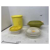 4 ct. - Vintage Tupperware Containers