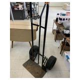 Heavy Duty Dolly-one tire is flat