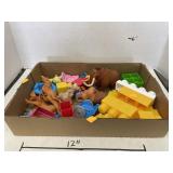 Group Lot Toys (Ice Age, Mega Bloks, etc)