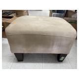 Footrest/Ottoman