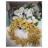 2 Cnt Wreath Decor