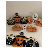 4 ct Wooden Halloween Decor