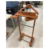 Rolling Clothes Rack